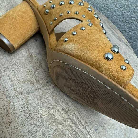 Vince Camuto Jorlyn Studded Leather Block‎ Heel Sandals Size 7M Tan Women Mules - Picture 10 of 11